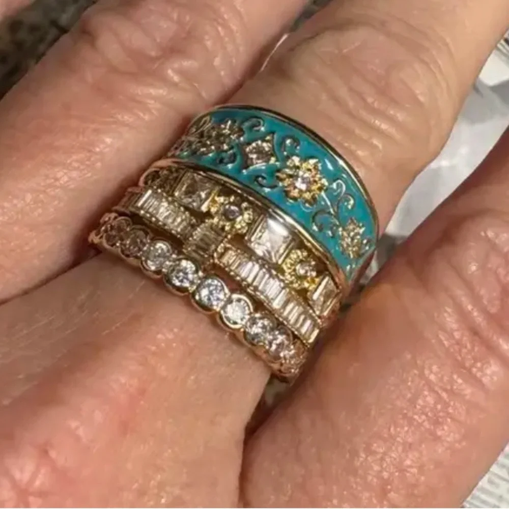 Retro Copper Hand Carved Texture Palace Turquiose Gold Ring Set - SIZE 6